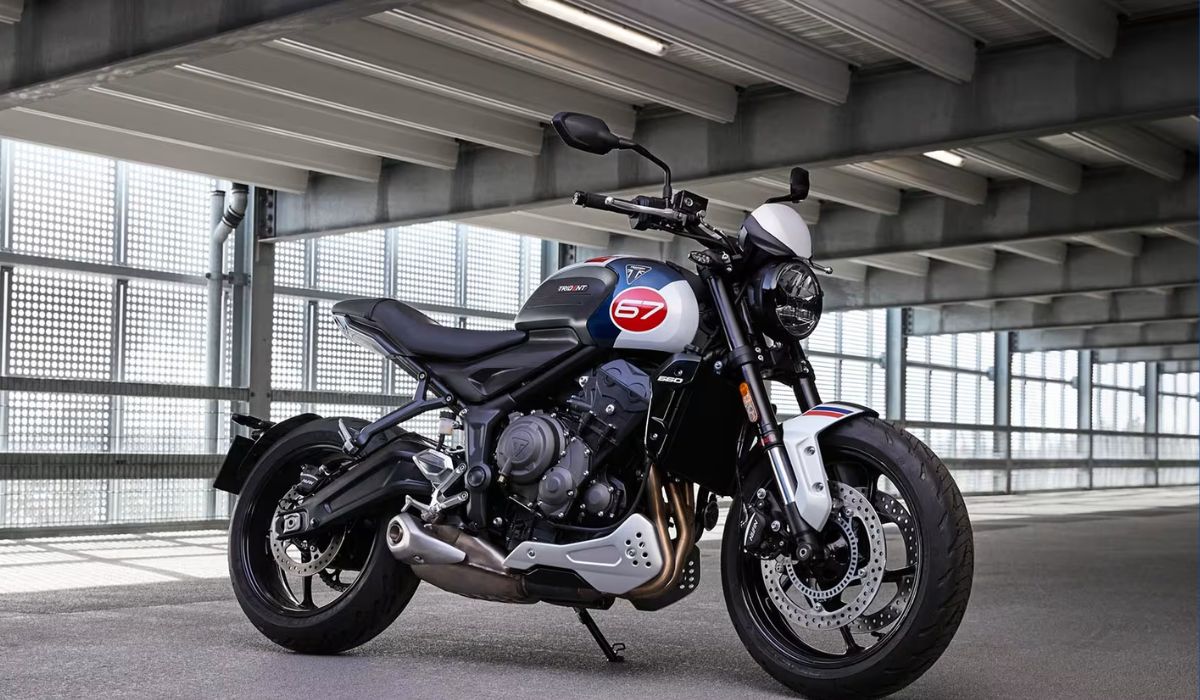 2025 Triumph Trident Triple Tribute